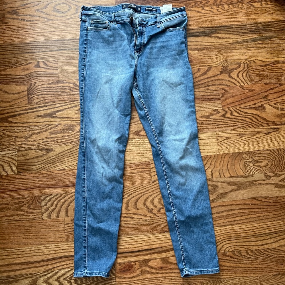 Hollister Skinny Jeans